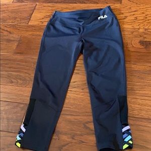 fila capri leggings